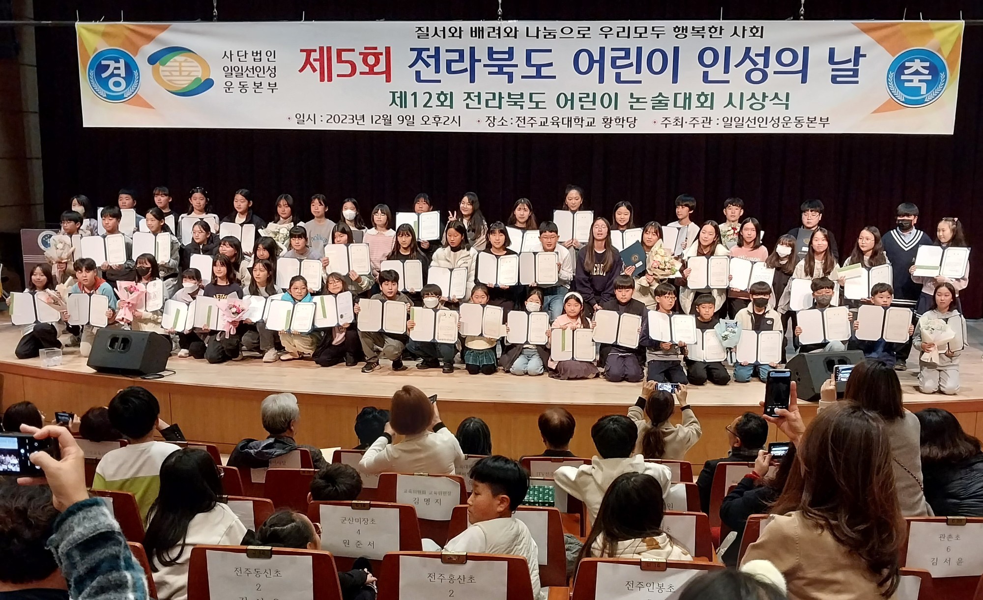 이미지명